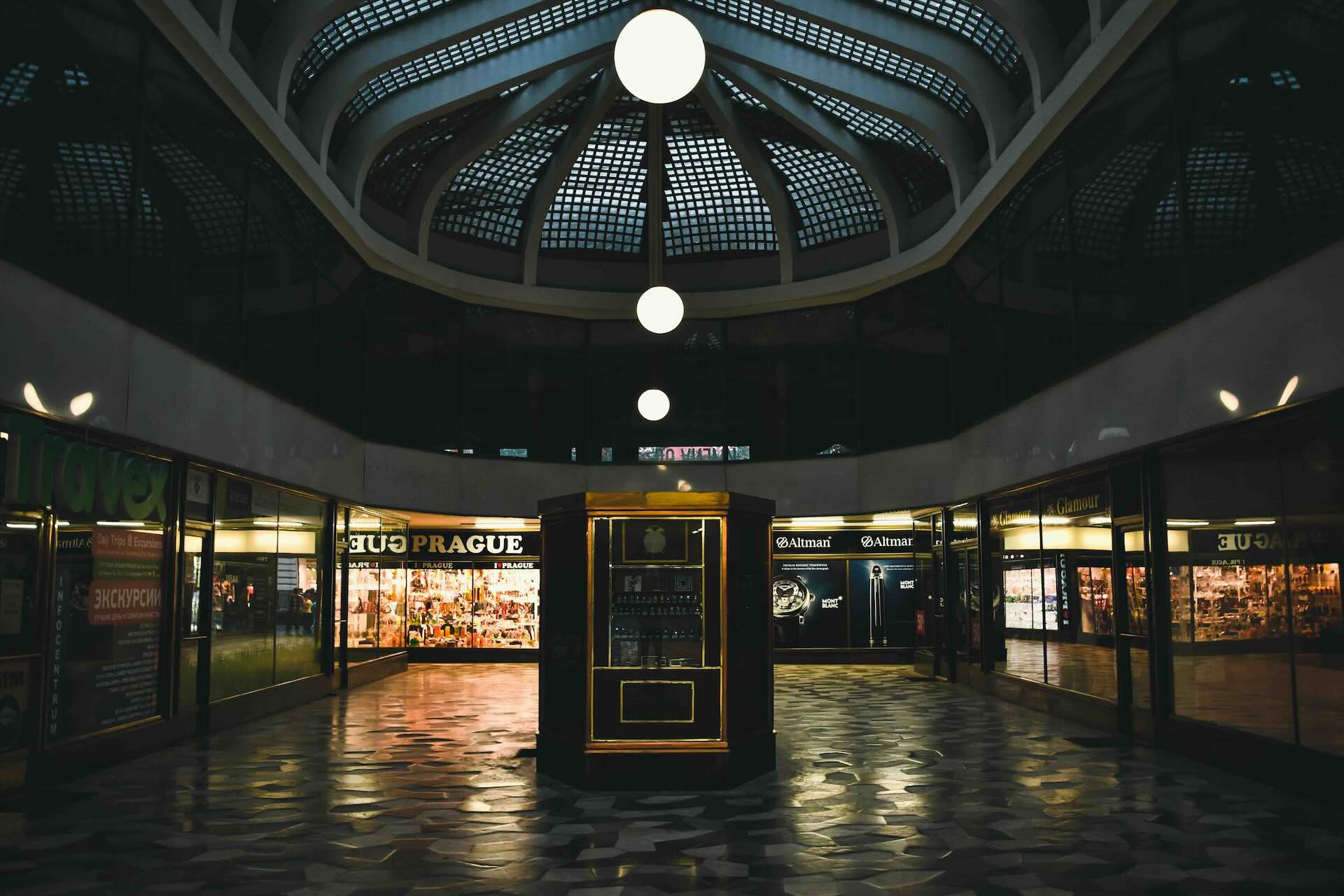 Eco-Friendly Mall AC